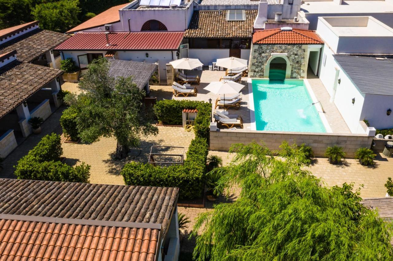 Agriturismo Il Megalite جوردينيانو المظهر الخارجي الصورة